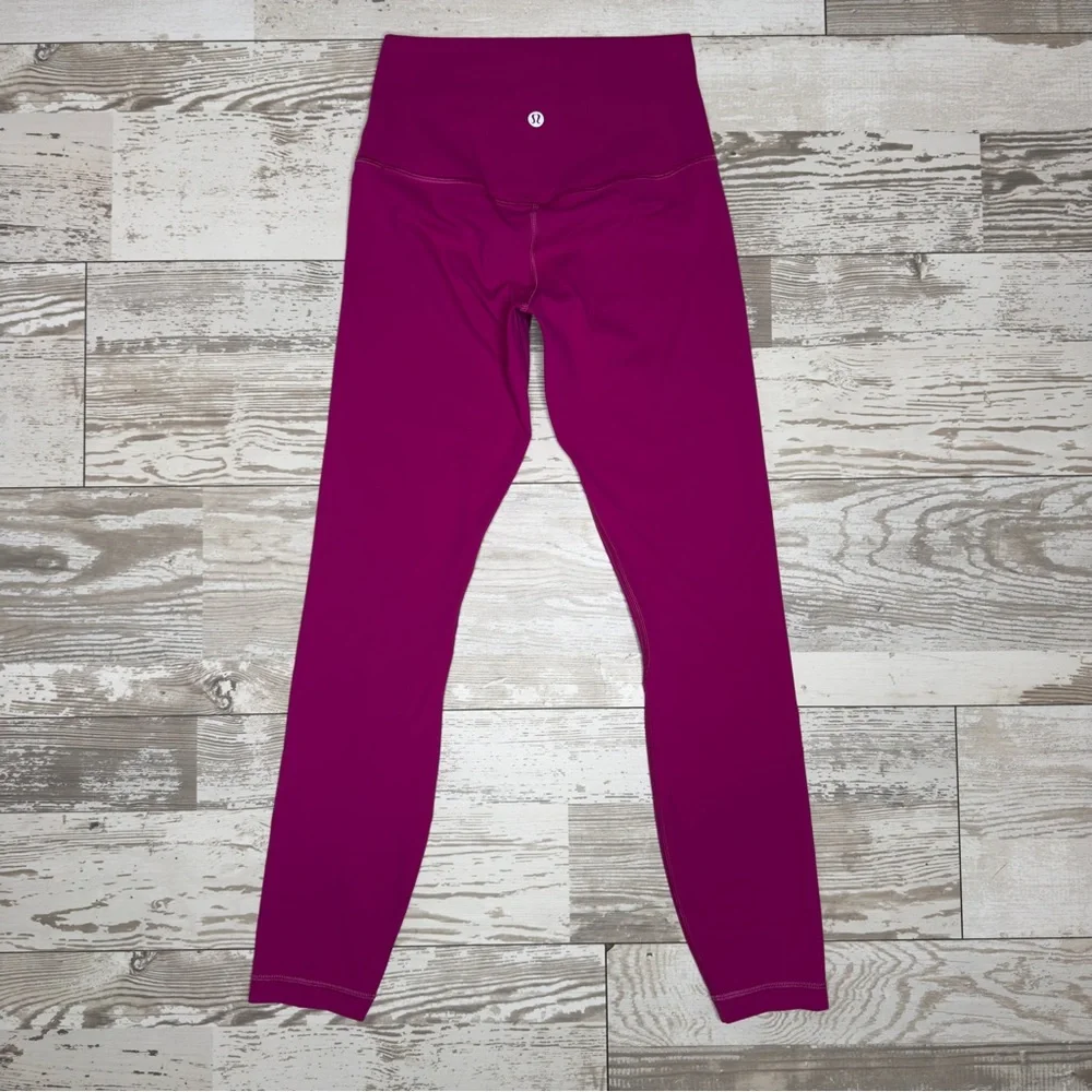 Lululemon High-Rise Leggings Size 4 Magenta Purple‎ Yoga Athletic Pants